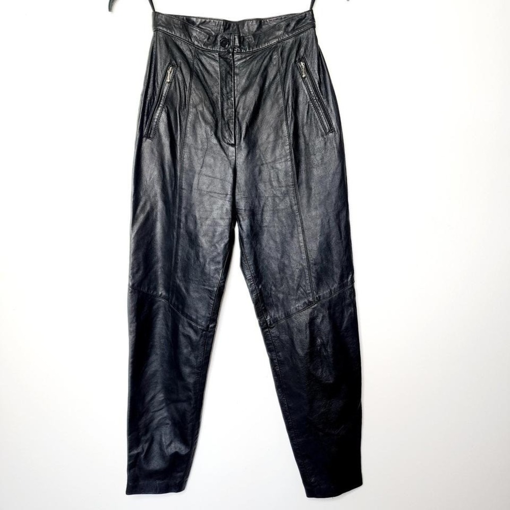 Vintage leather womens high rise pantsthis is Vintage size 8